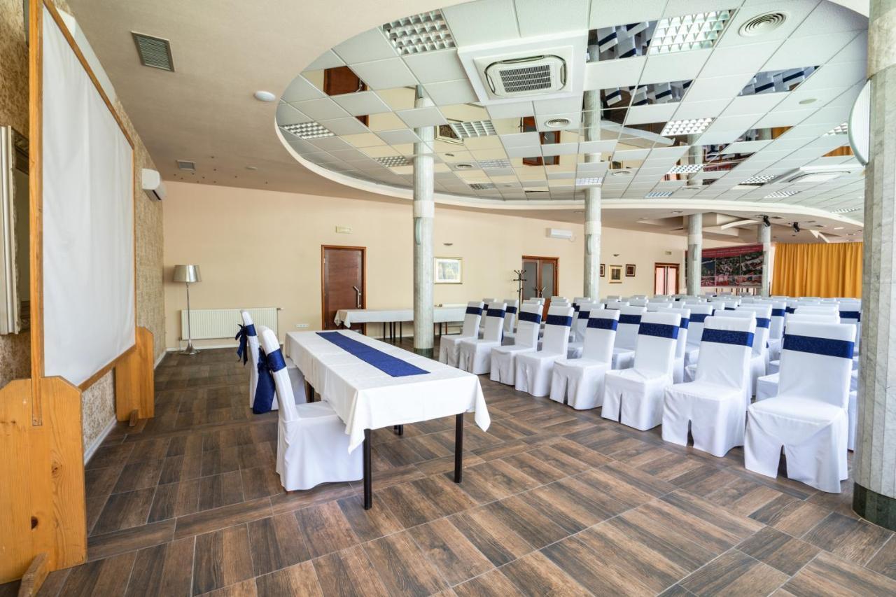 Bihać Park Hotel מראה חיצוני תמונה