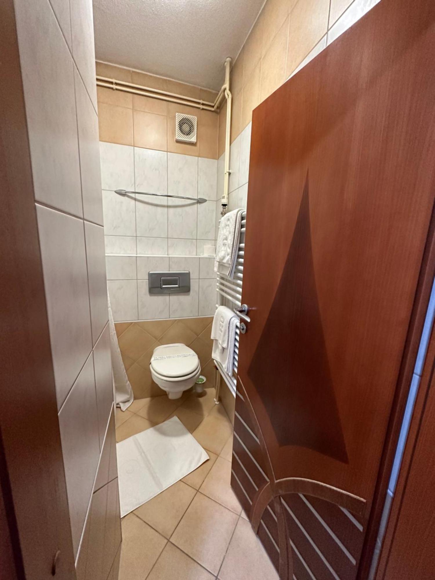 Bihać Park Hotel מראה חיצוני תמונה